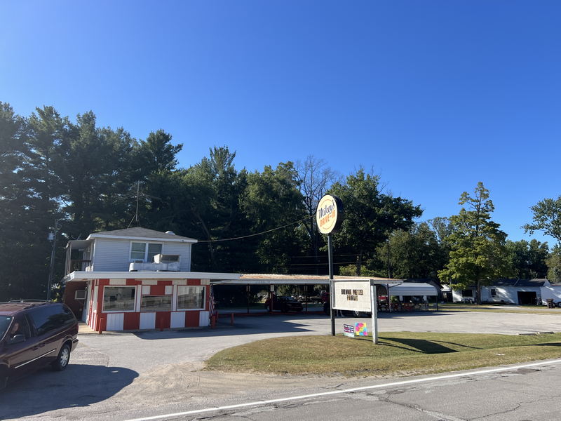 Mikeys Drive-In - Sept 4 2024 (newer photo)